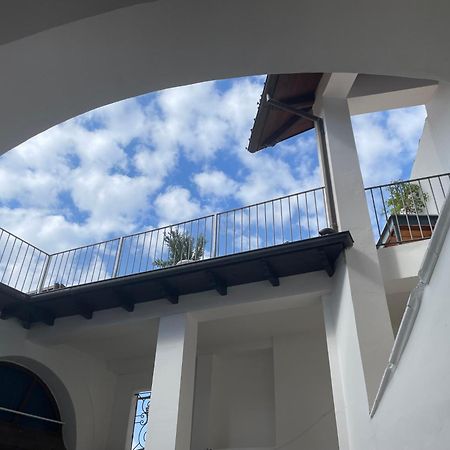 Piazzetta Del Forno Appartamento Assergi Exteriör bild